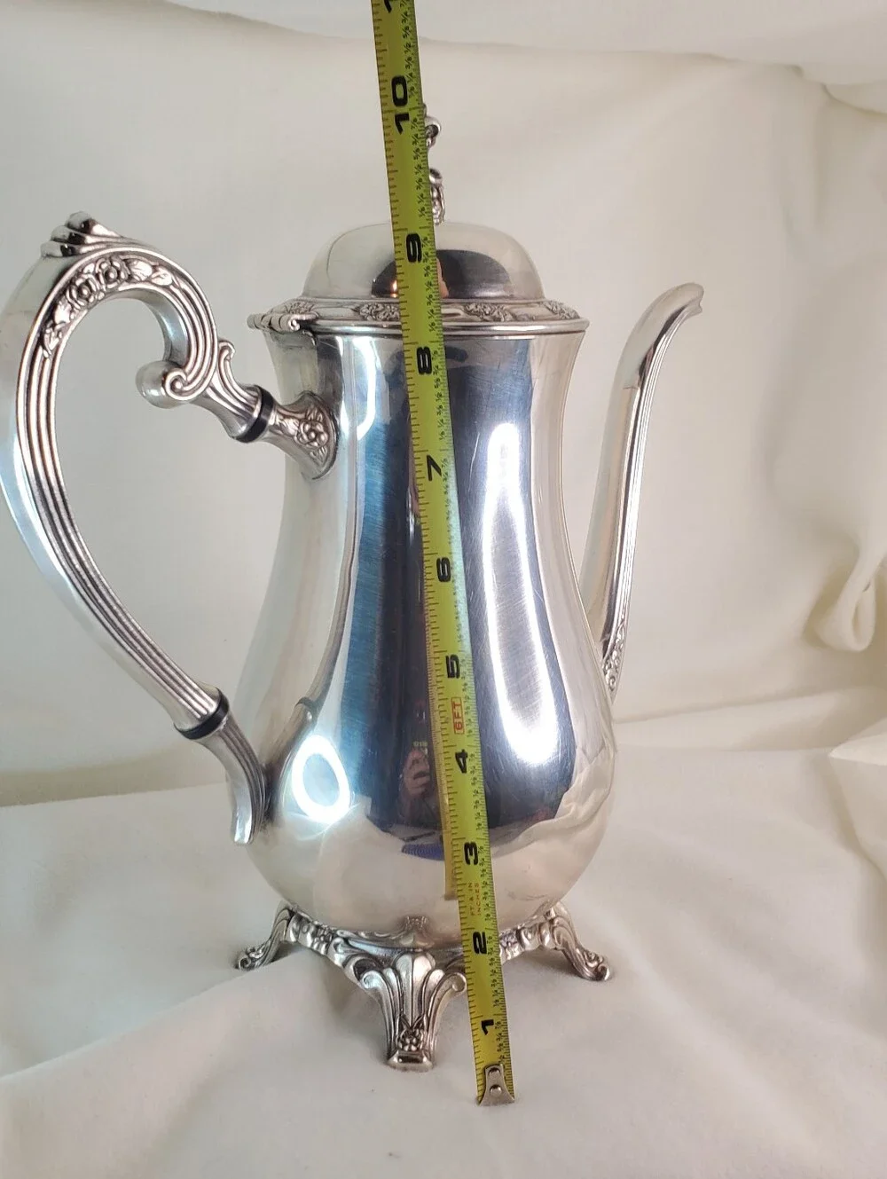 VTG Oneida USA Silver Plate 5-piece Coffee/Tea Service Set with 24